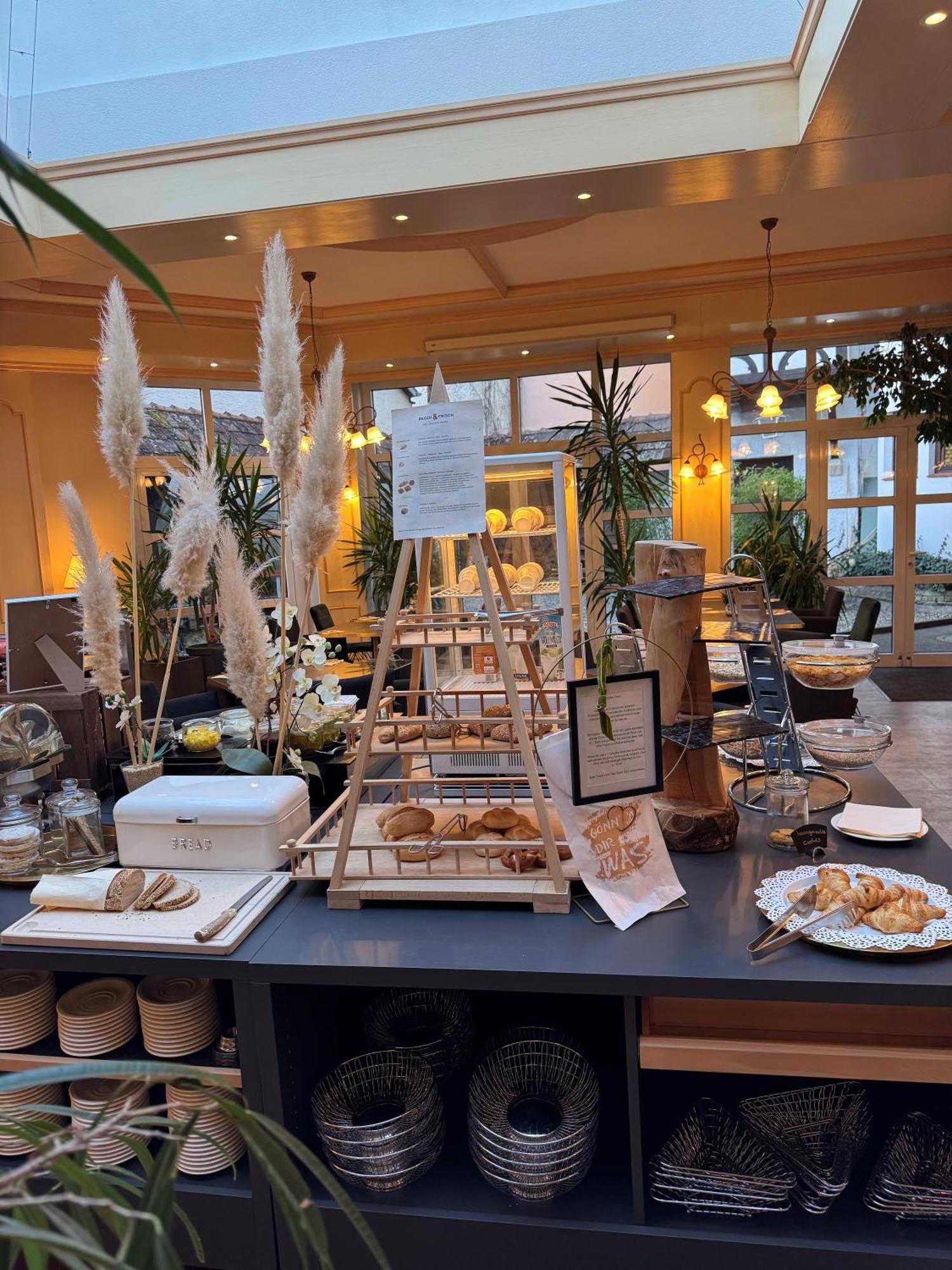 באד אוראך Flair Hotel Vier Jahreszeiten מראה חיצוני תמונה